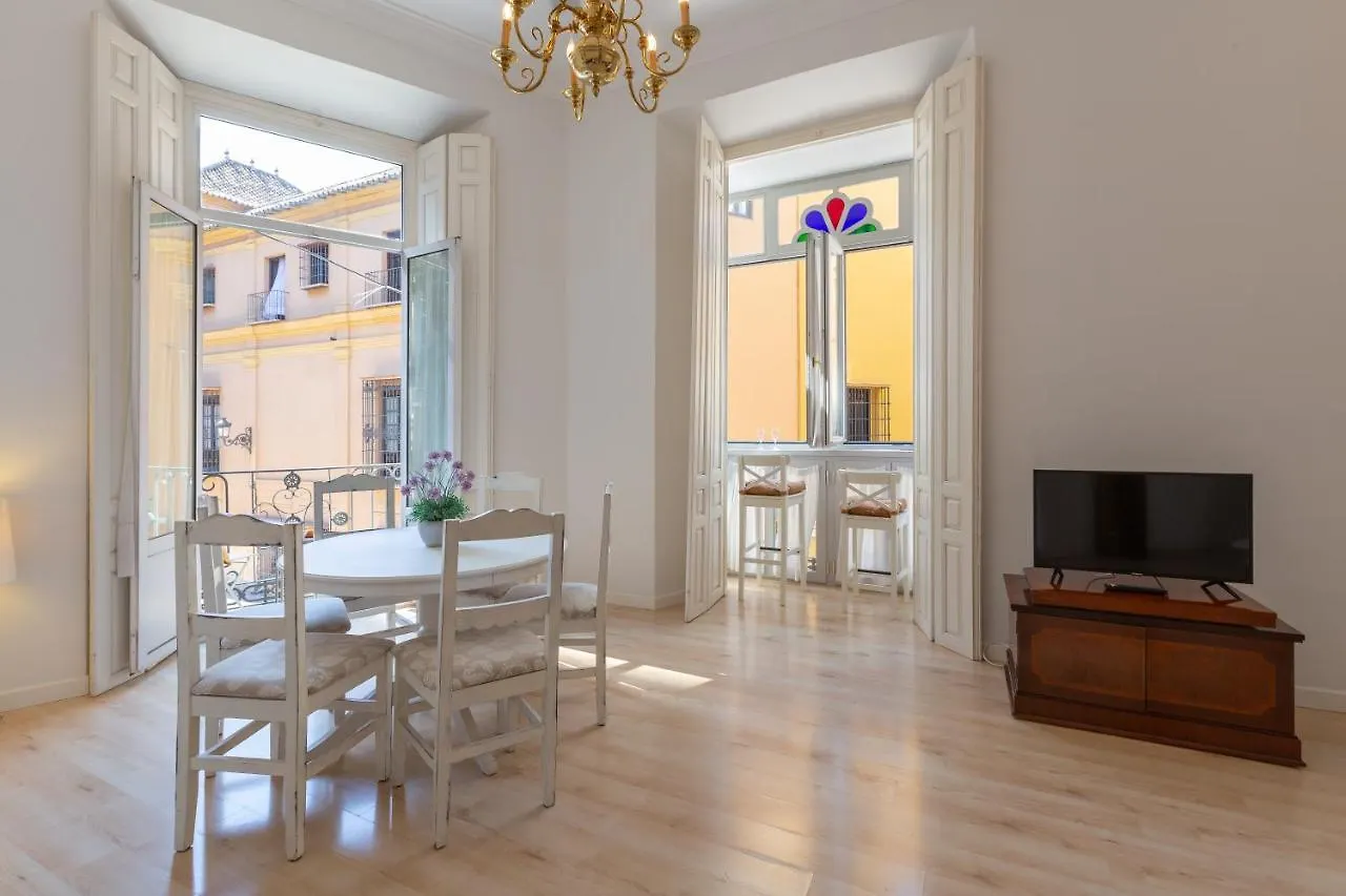 Luminoso Apartamento De Dos Habitaciones Con Vistas A Las Catedral Malaga 0*,